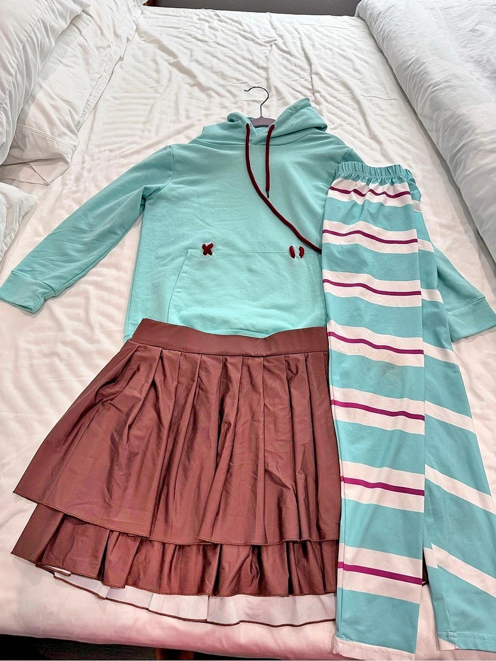 Girls Vellenope costume size 11-12 (XL)